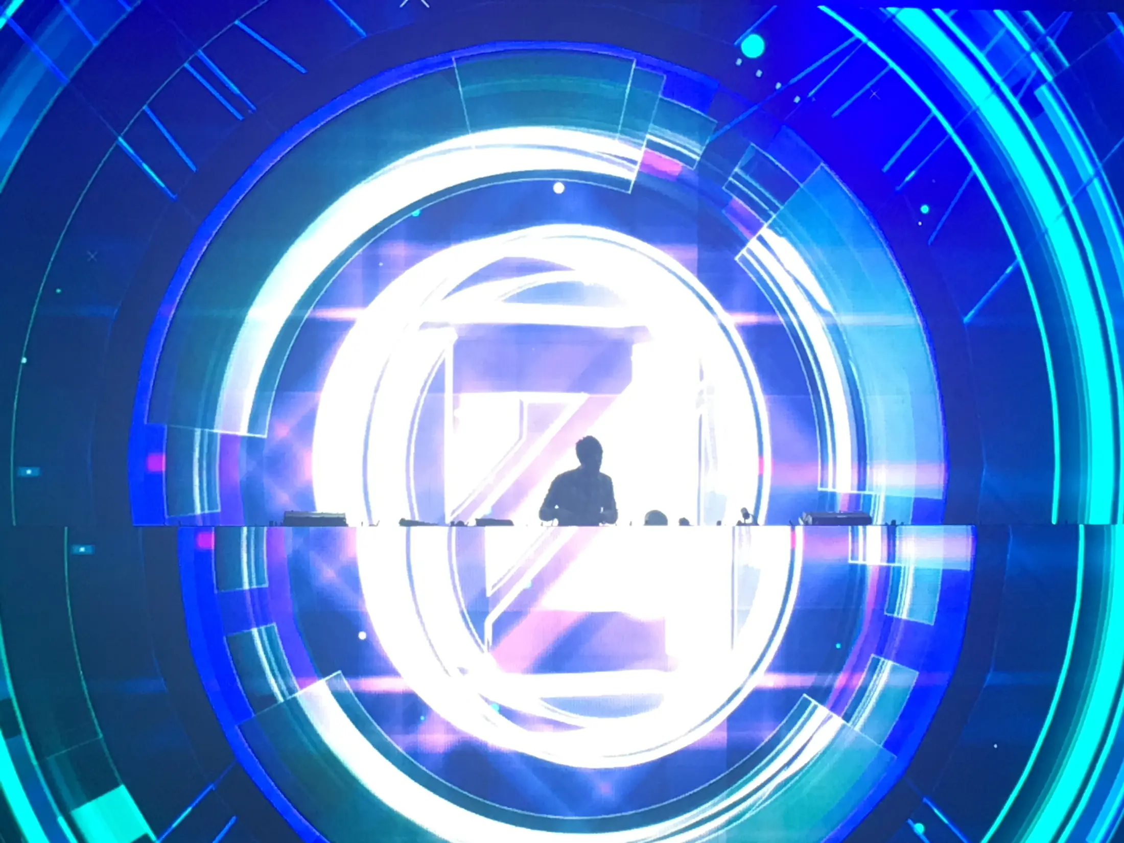2015 Zedd photo 10
